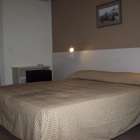 Hotel Lisa-3